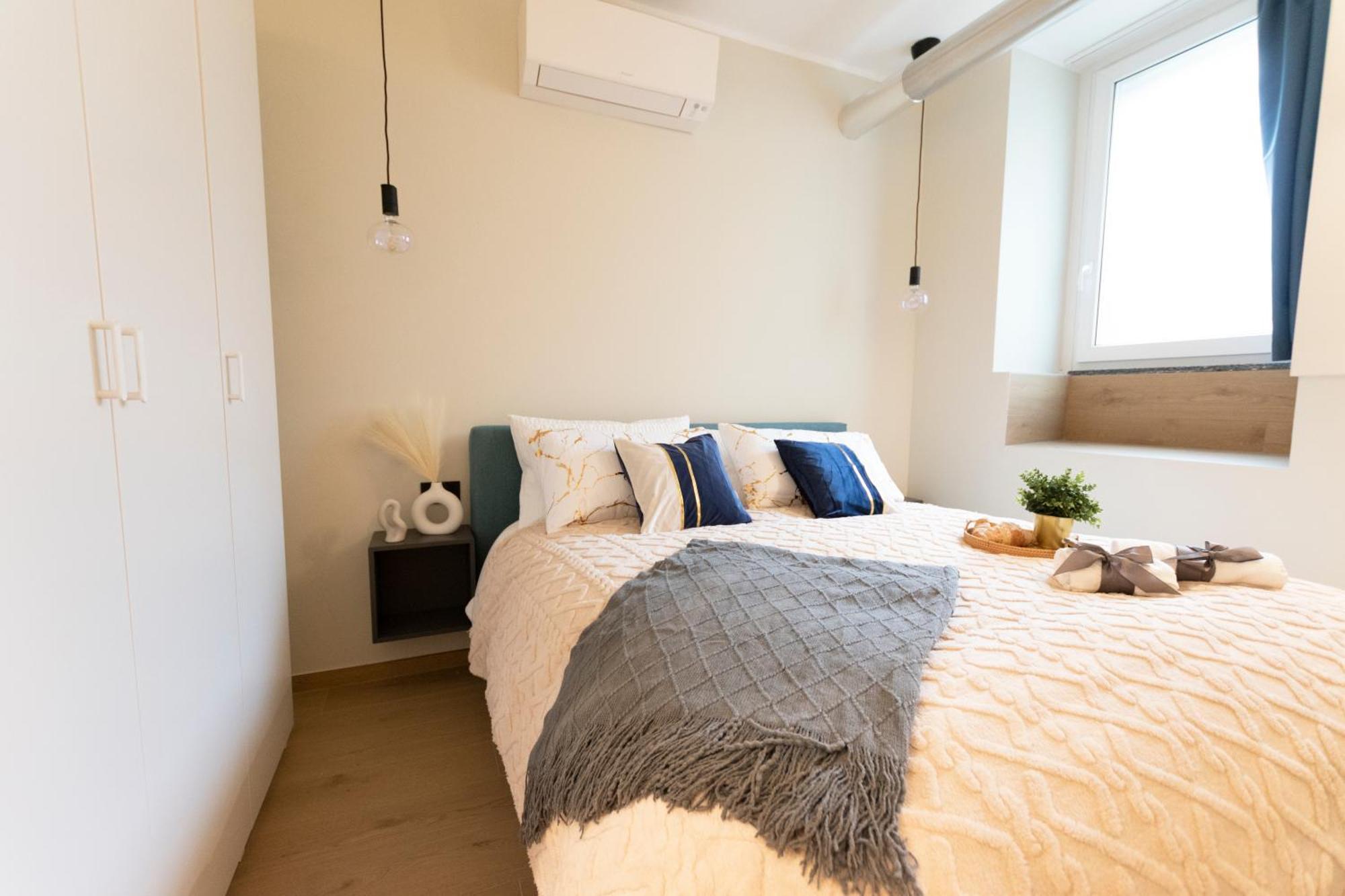 Ihost Luxury -free Parking- Plana 9 *